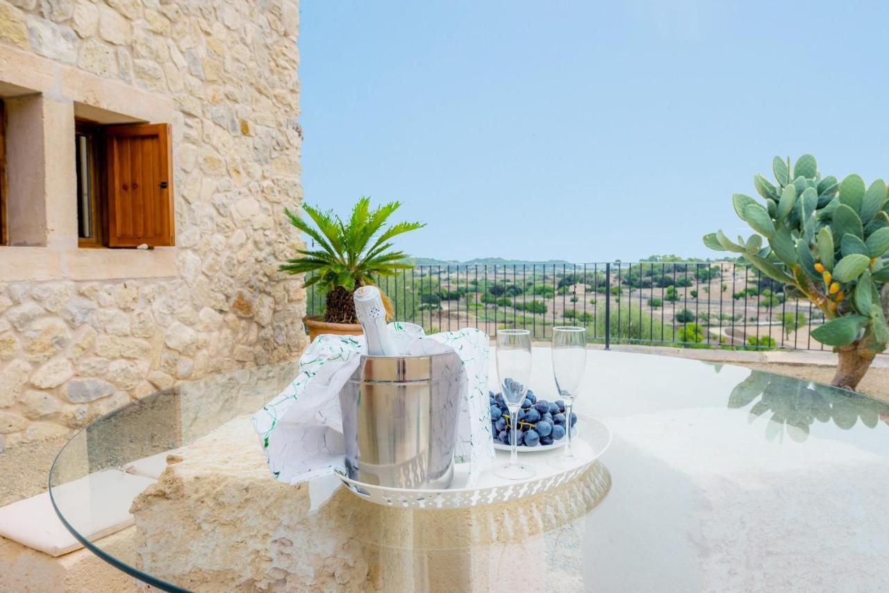 Sa Serra Villa *